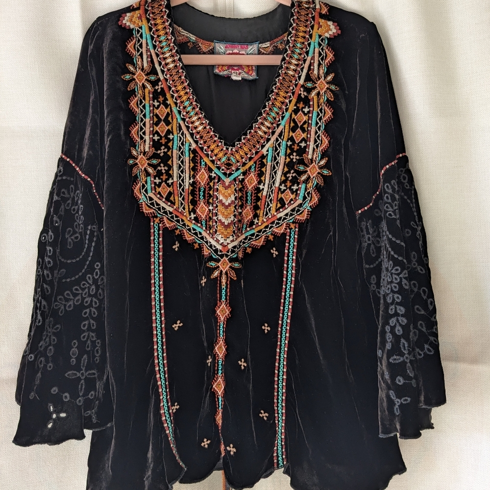 Johnny Was Chiri Swing velvet blouse